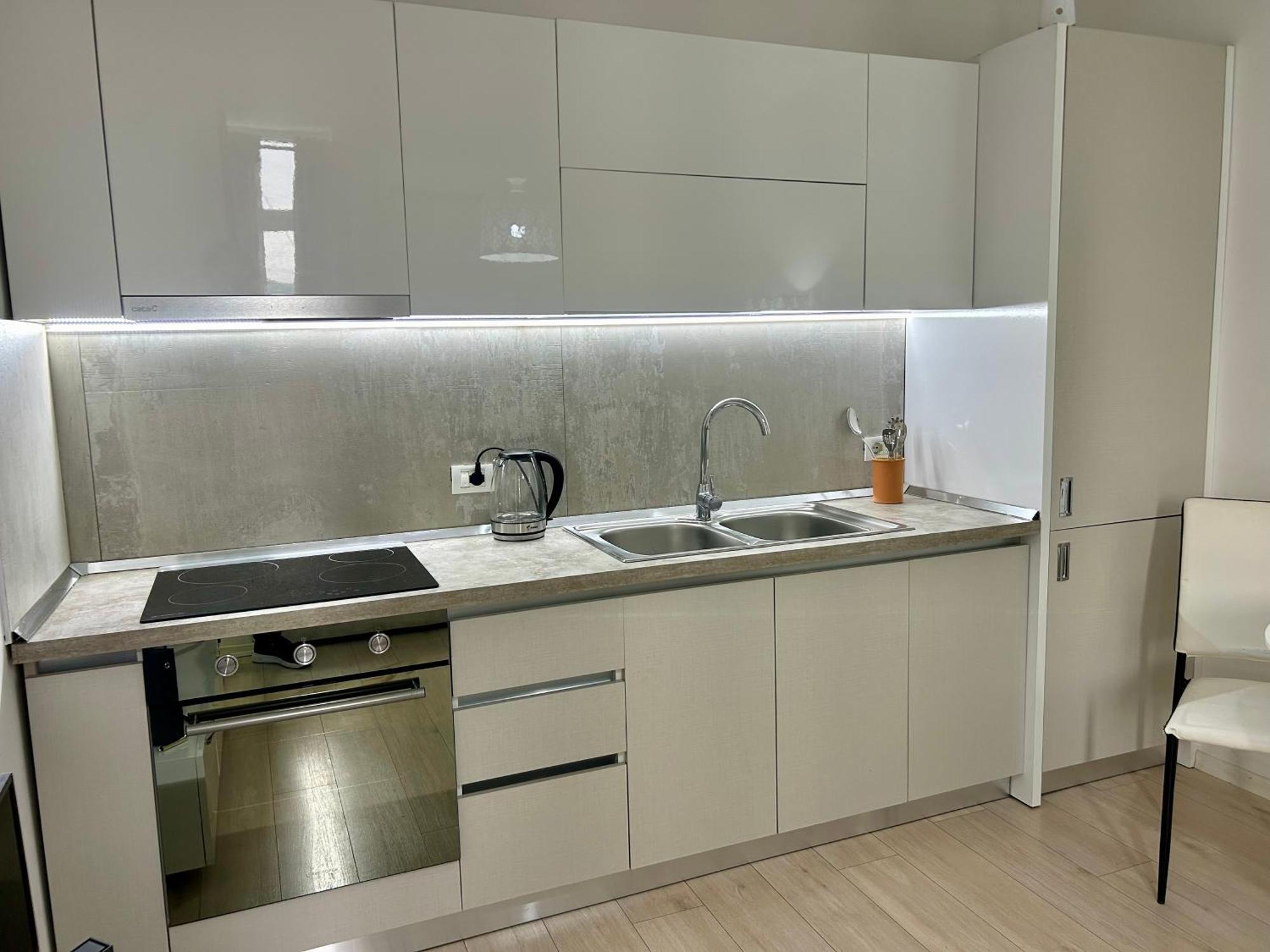 A&X Lovely And Central Apartment - 24H Self Check-In Tirana Zewnętrze zdjęcie
