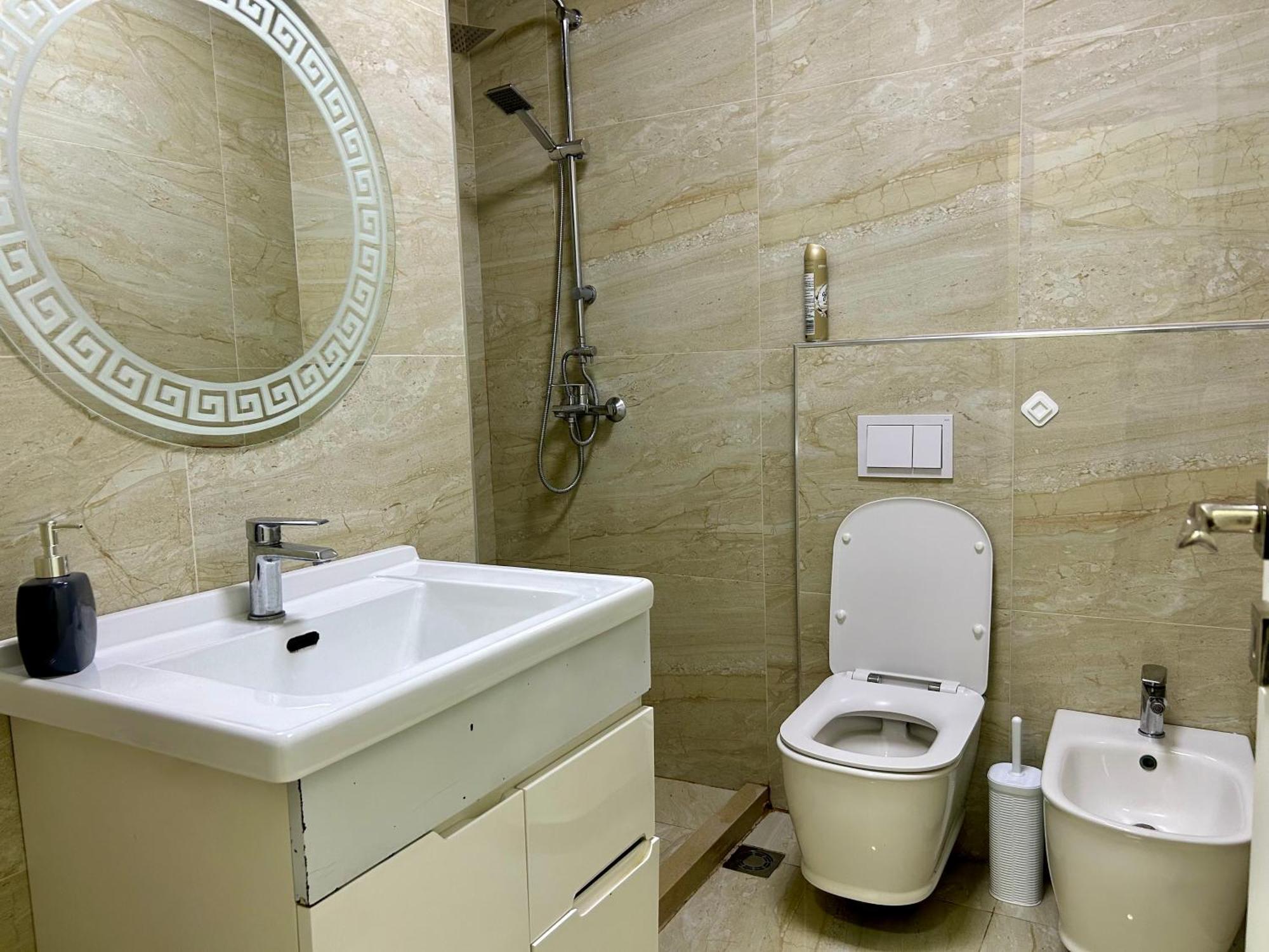 A&X Lovely And Central Apartment - 24H Self Check-In Tirana Zewnętrze zdjęcie