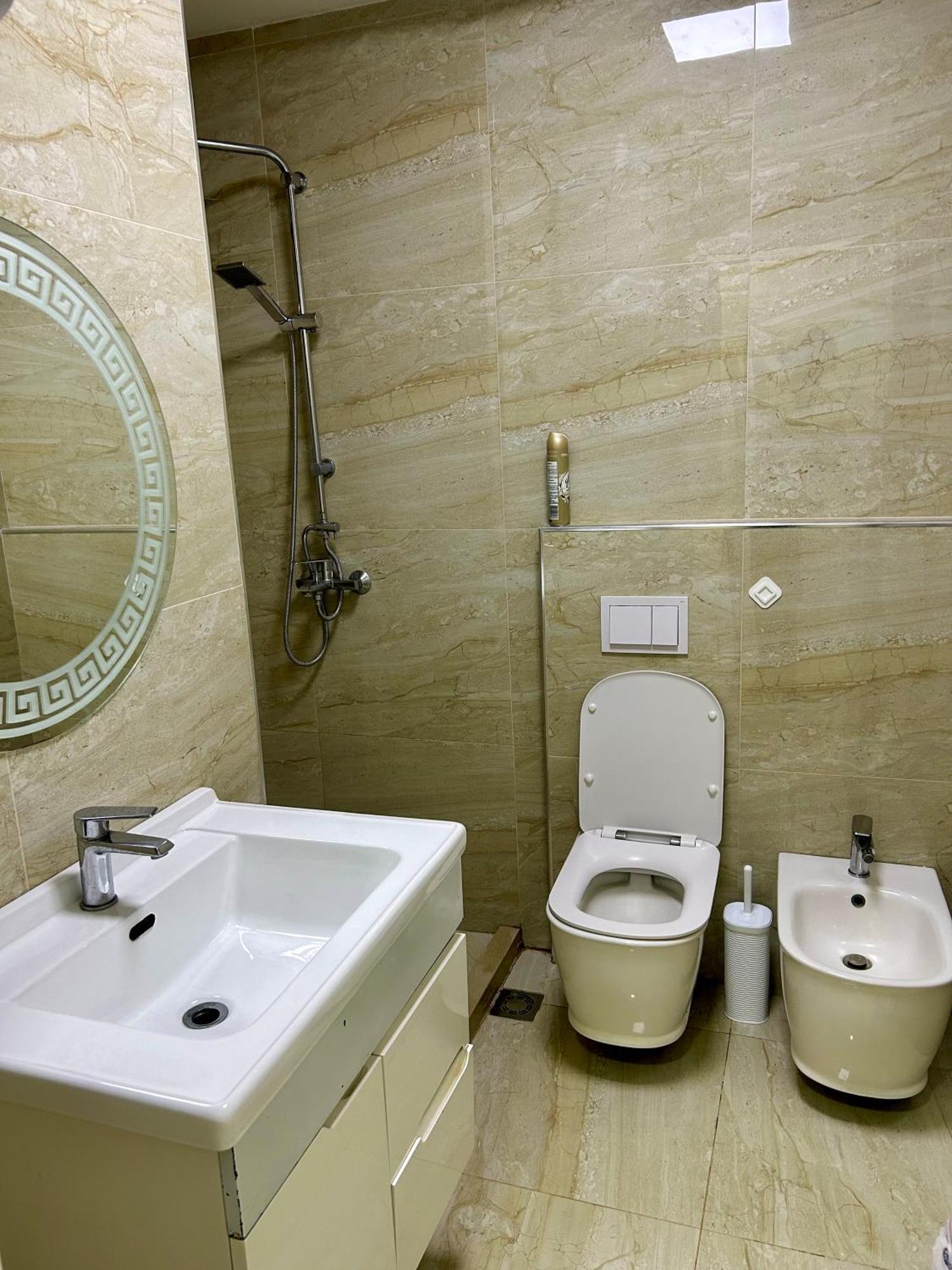 A&X Lovely And Central Apartment - 24H Self Check-In Tirana Zewnętrze zdjęcie